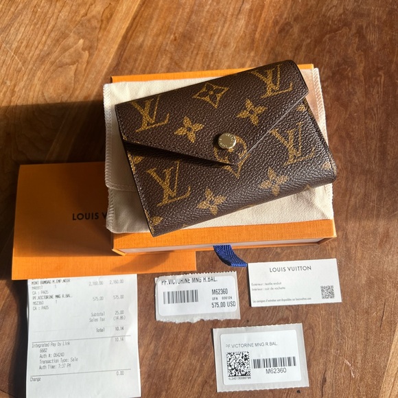Louis Vuitton Handbags - Brand New Louis Vuitton Victorine Wallet